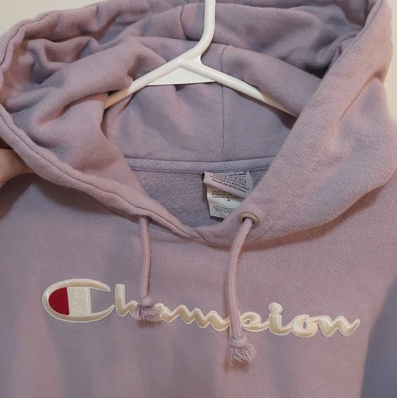 Champion light purple hoodie, size small (S) - Picture 6 of 7